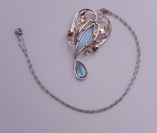 Art Nouveau Antique Platinum Over Gold Diamond & Aquamarine Lavalier Necklace