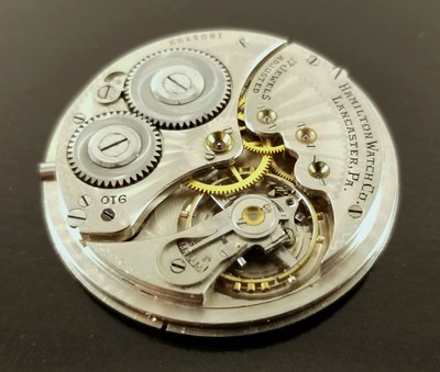 Vintage Hamilton Pocket Watch Movement NOT WORKING 17 Jewels S/N 1905799 Ca.1923