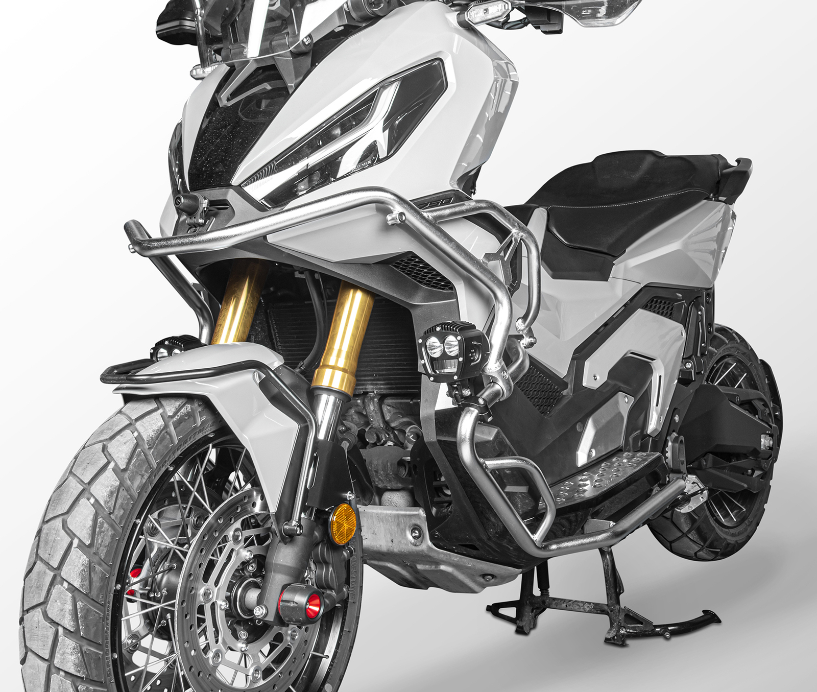 HONDA X-ADV 2021~ AMC製 スポーツスクリーン　USED HONDA X-ADV 2021~ AMC製 スポーツスクリーン