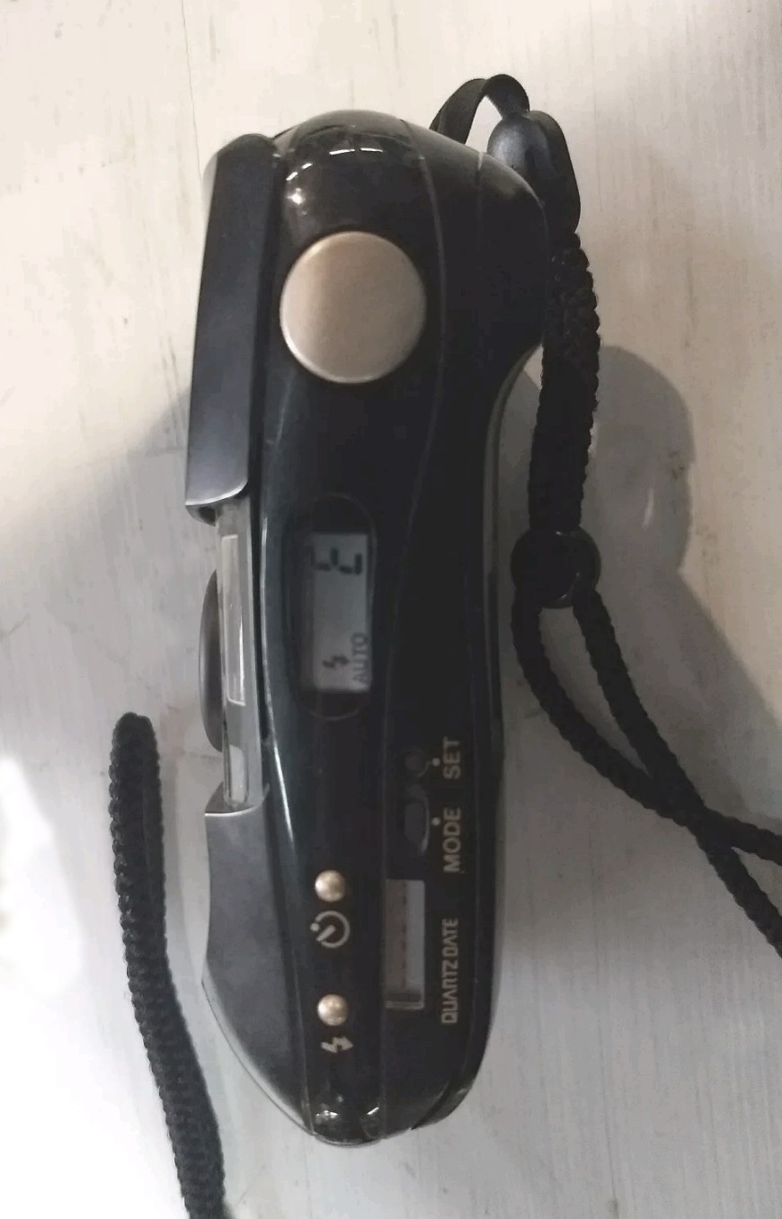 Olympus Infinity Stylus 35mm Fully Automatic Film Camera tested and working