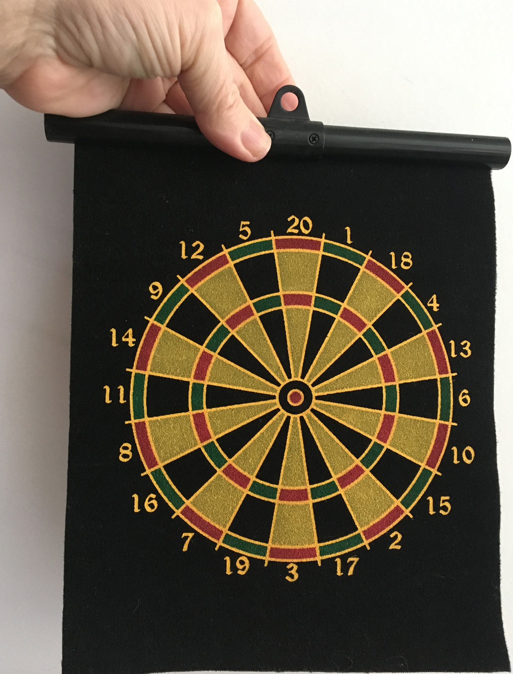 Magnetized Reversible Portable Indoor Darts Game With 3 Saftety Magnet Darts