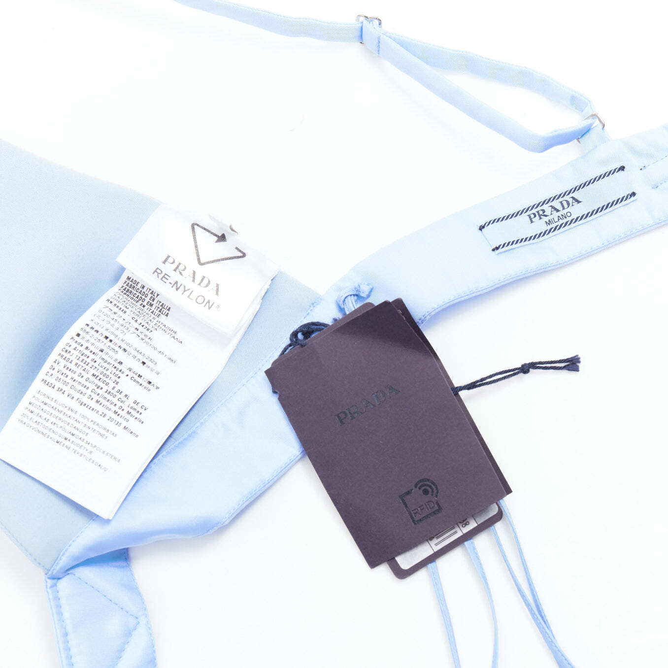 PRADA パイル地 ショーツ 水色 38 PRADA パイル地 ショーツ 水色 38