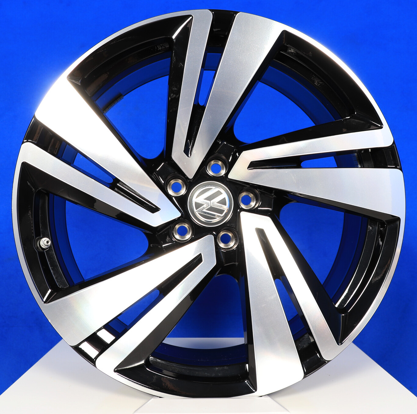 4x Original VW 20 Zoll Alufelgen Touareg III CR