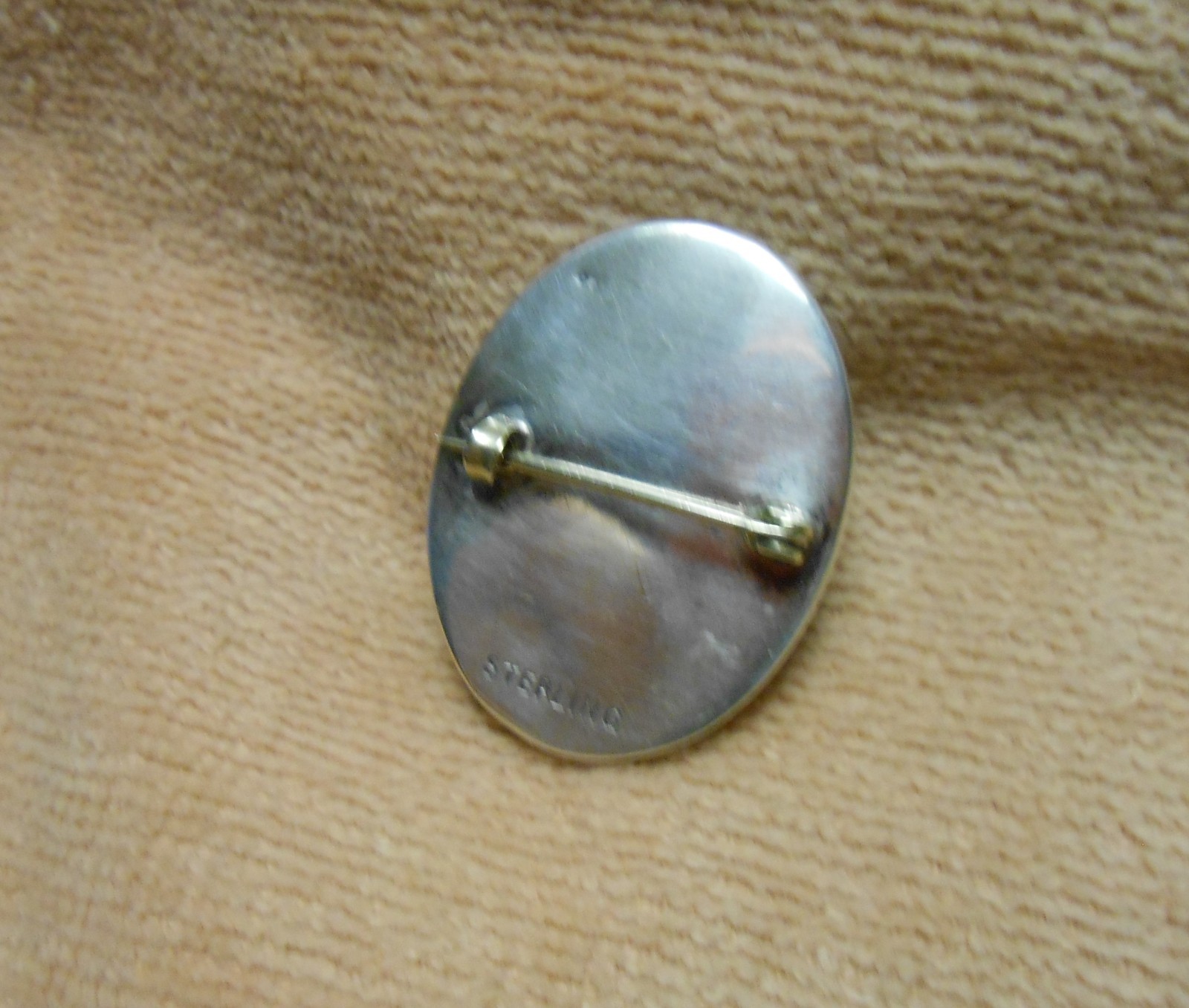 ANTIQUE STERLING MOTHER OF PEARL & IRIDESCENT ABALONE SHELL CAMEO BROOCH PIN