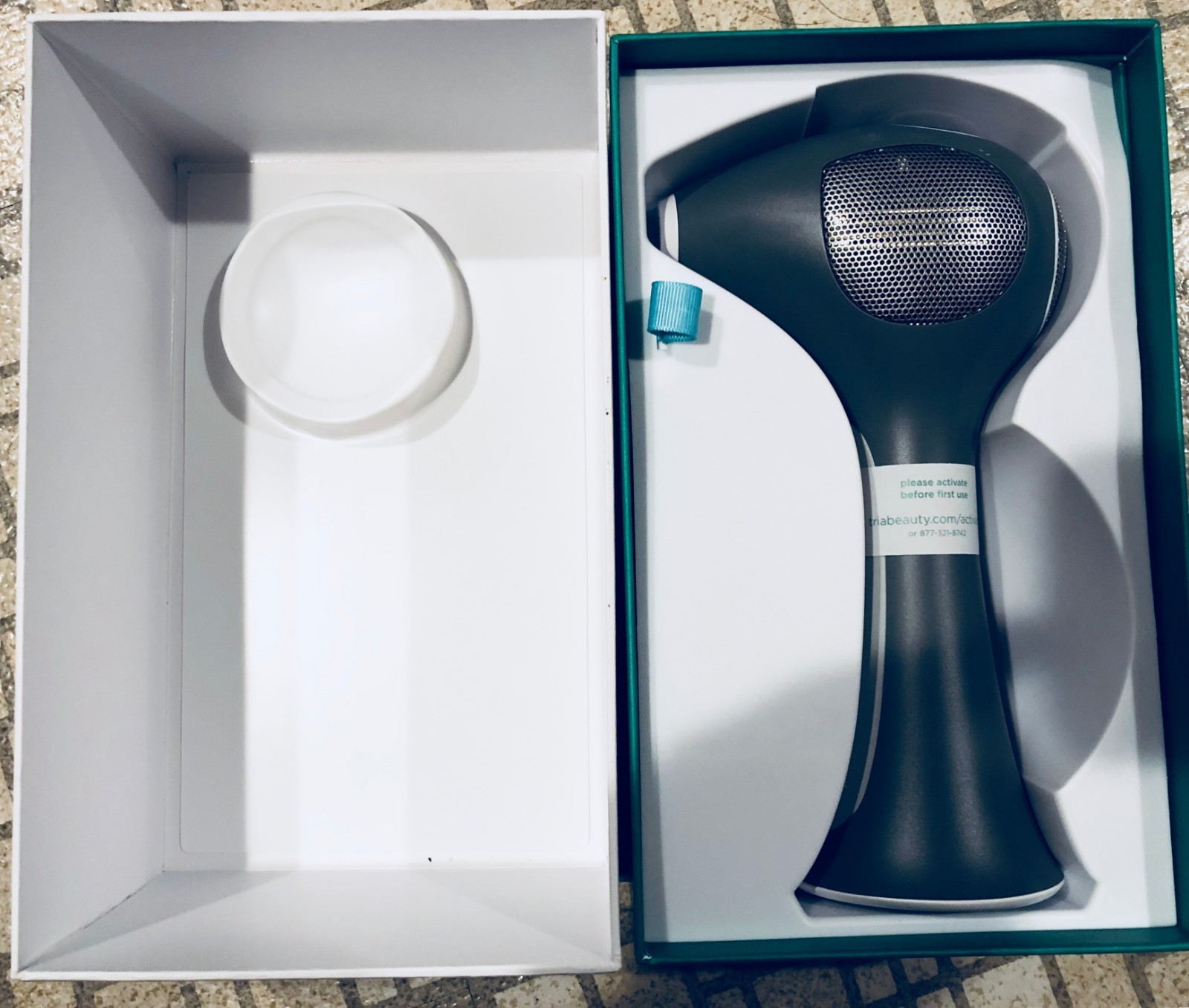 BRAND NEW IN BOX TRIA 4X LASER HAIR REMOVAL SYSTEM Home Use Graphite LOW PRICE