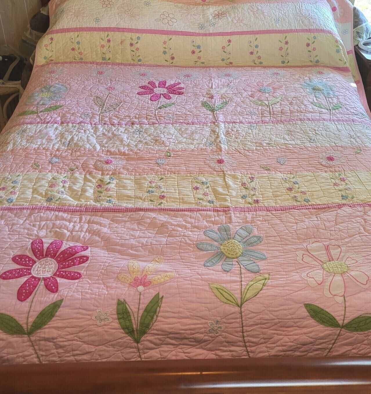Pottery Barn Daisy Floral Crib Quilt Set Toddler Sham Pastel Pink Girls Rare eBay