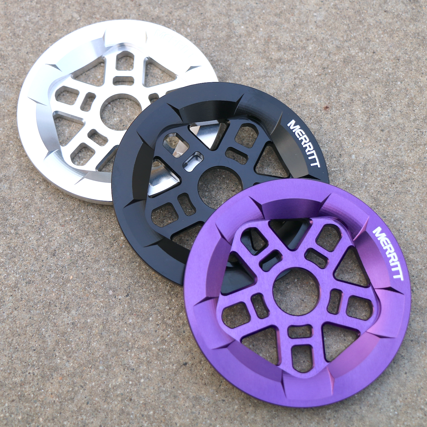 パーツ MERRITT PENTAGUARD SPROCKET Merritt Pentaguard Sprocket (Various Colors) - Downtown