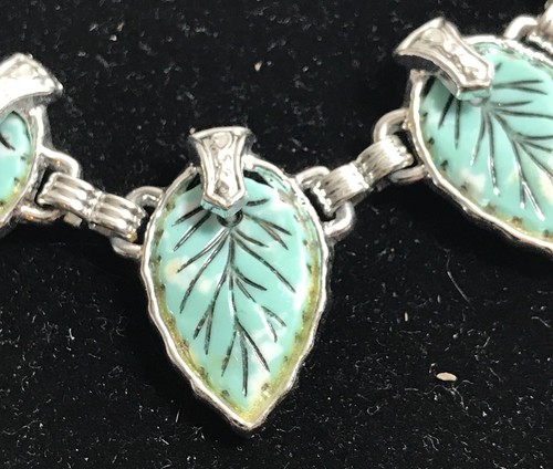 silver tone turquoise feather 17”  necklace