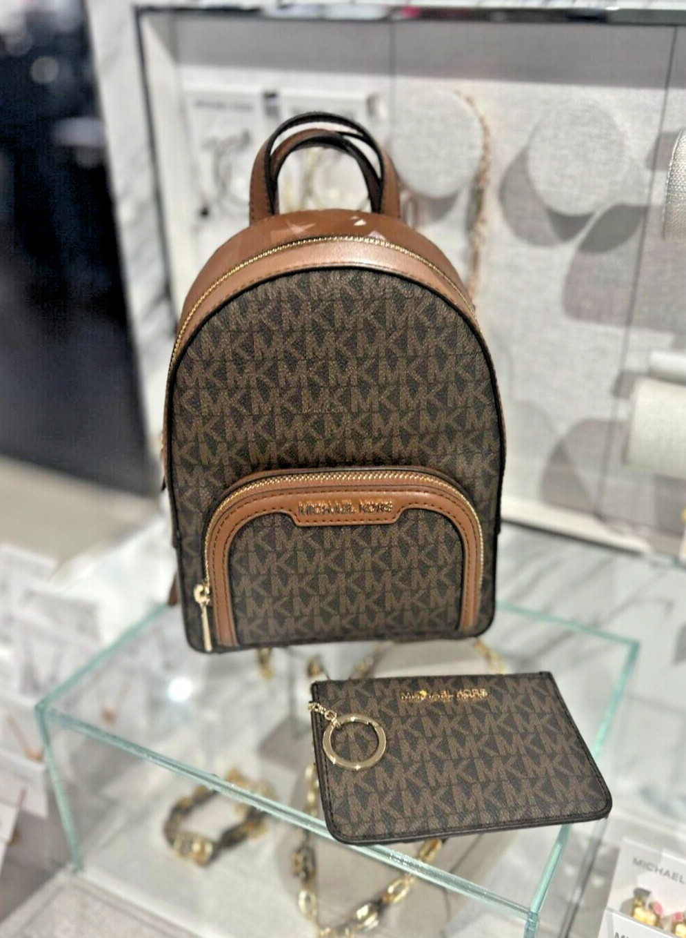 バッグ Mii Michael Kors Jaycee XS Zip Pocket Mini Backpack + Coinpouch Wallet