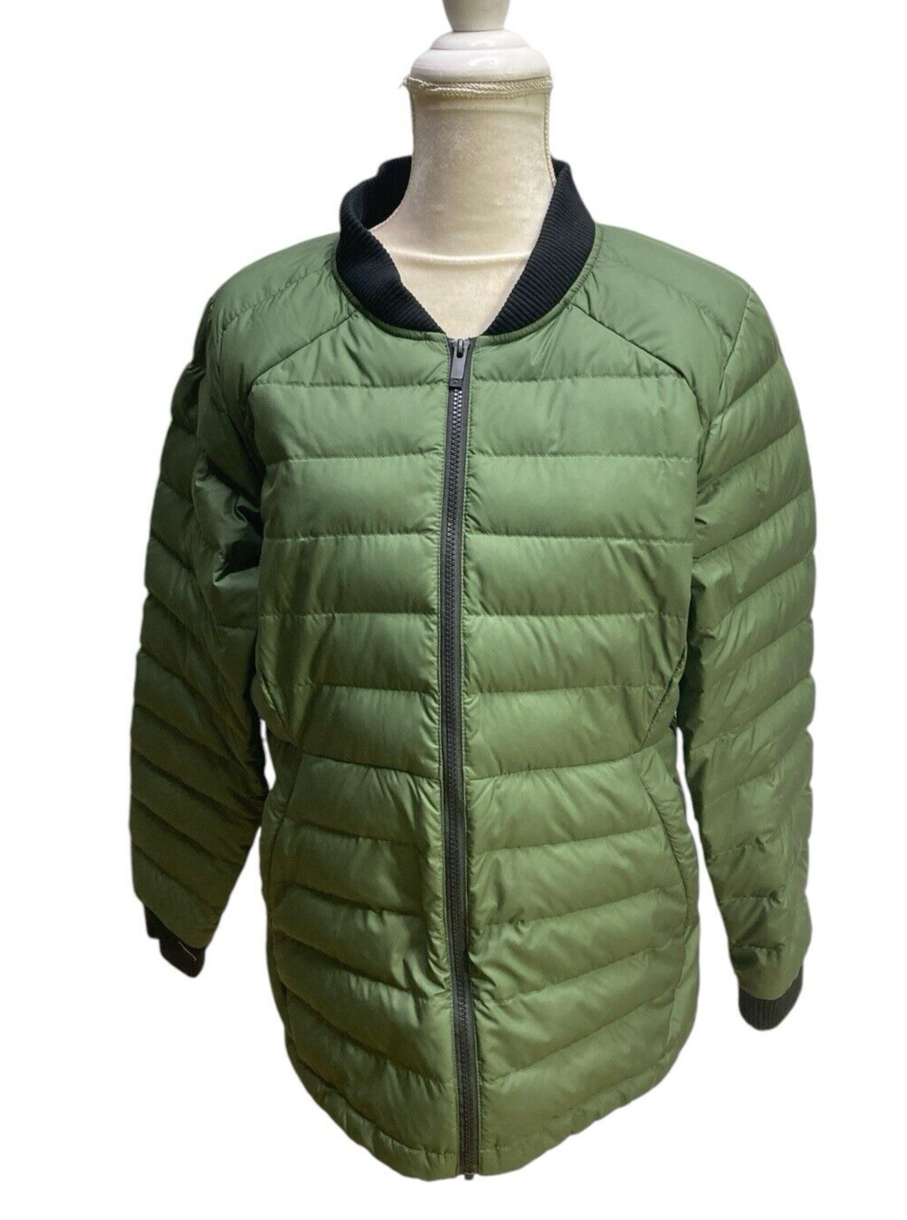 【美品】 MARMOT 1000 EASE DOWN JACKET グリーン M MARMOT 1000 EASE DOWN JACKET グリーン