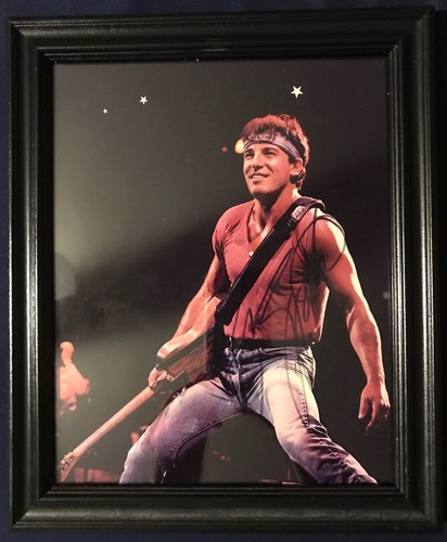 BRUCE SPRINGSTEEN (8 & 10 Photo) Signed autograph framed display with COA