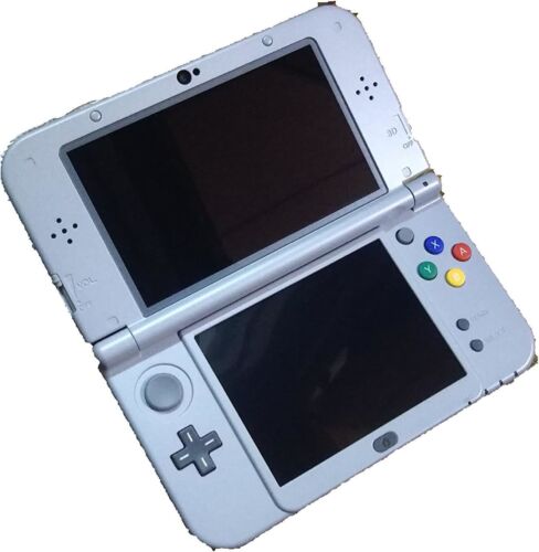 Nintendo (ニンテンドウ) 3DS LL PIKACHU YELLOW/ポケモン