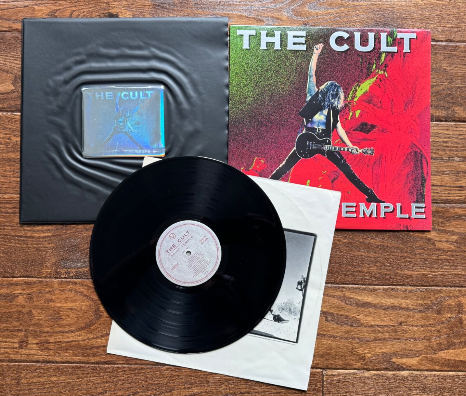 【Canada 3-D Hologram】The Cult / Sonic Te 3-D HOLOGRAM Vtg 1989 THE CULT Album SONIC TEMPLE Vinyl