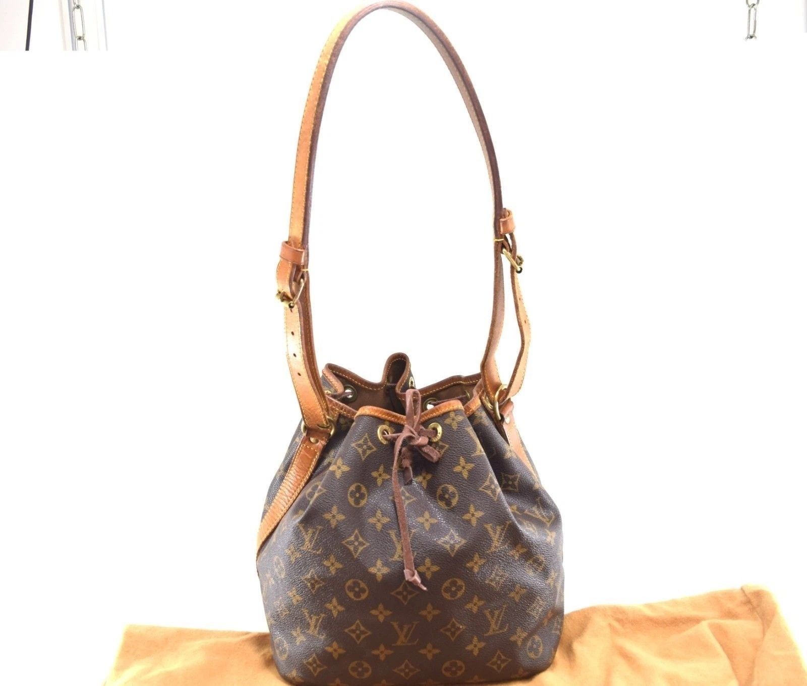 LOUIS VUITTON プチノエ M42226 b012.278 Louis Vuitton Monogram Petit Noe Shoulder Bag M42226 from