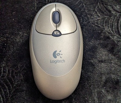 Logitech Cordless Click! USB & PS/2 Wireless Optical Mouse Fast RF Optical