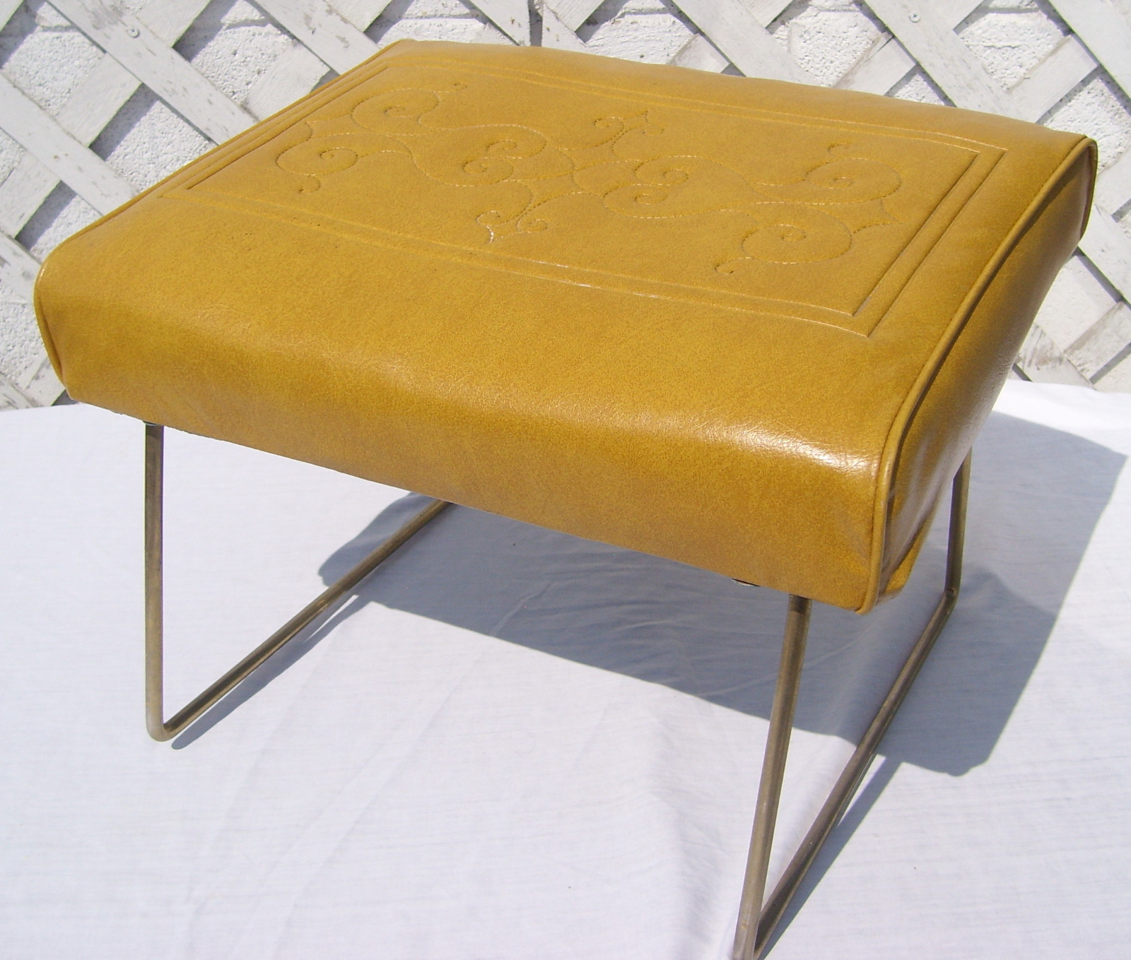 Vintage MCM Embossed 17x14 Gold Vinyl Adjustable Metal Tilt Hassock Foot Stool