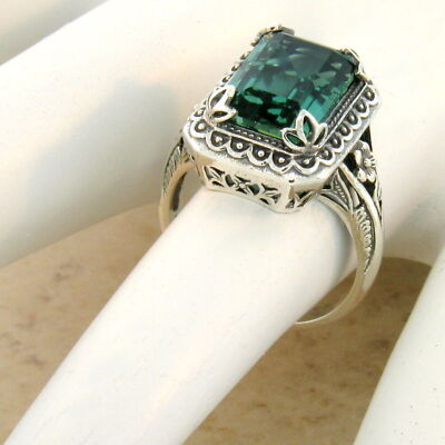 ART NOUVEAU STYLE 925 STERLING SILVER SOLITAIRE SIMULATED EMERALD RING      891X