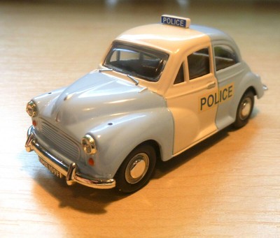 Vanguards VA05803 MORRIS MINOR PANDA CAR Ltd. Ed. 1:43 MIB