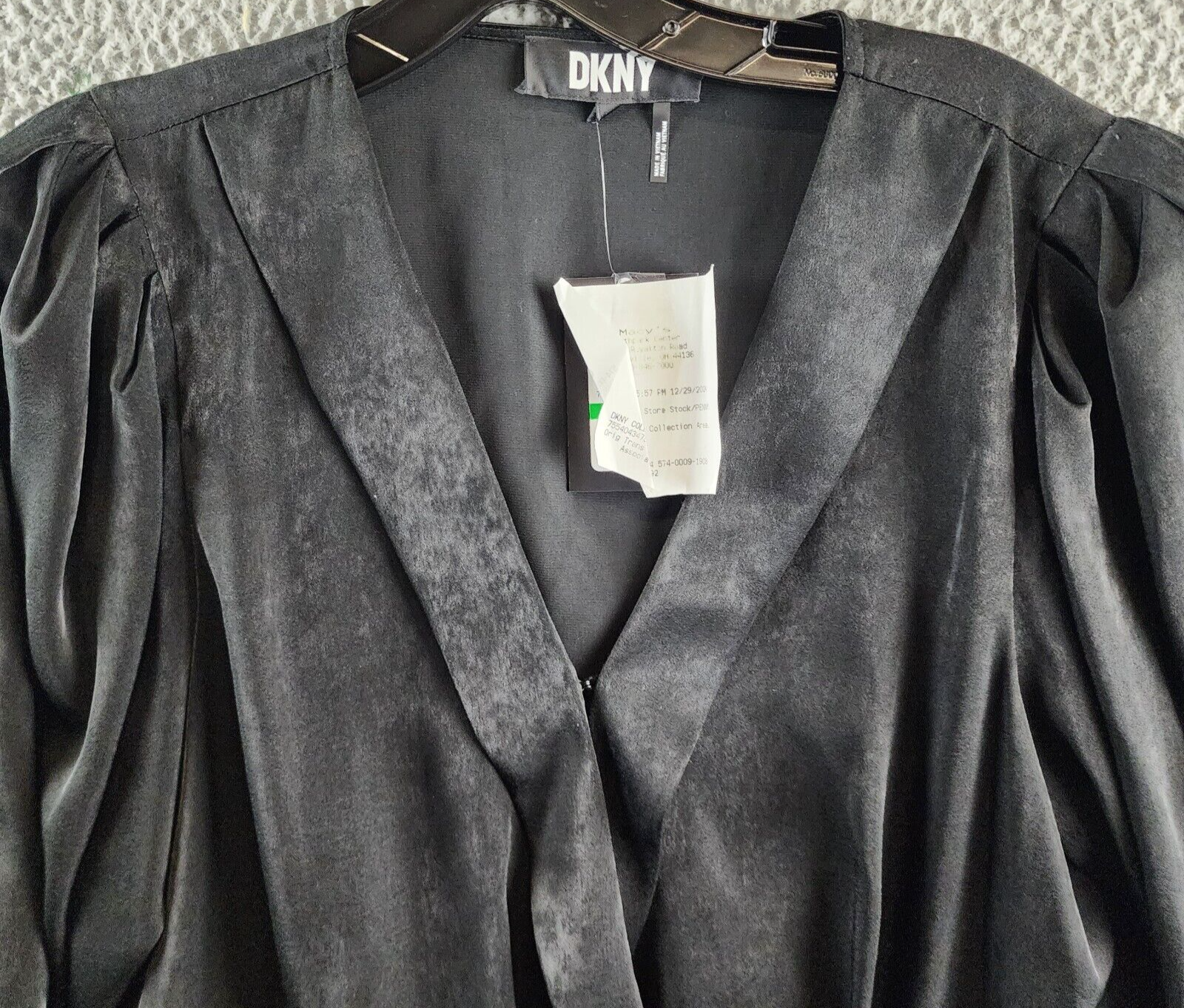 DKNY Surplice V-Neck Shirred Shoulder Peplum Top Women's L Black Hook & Eye - Picture 4 of 14
