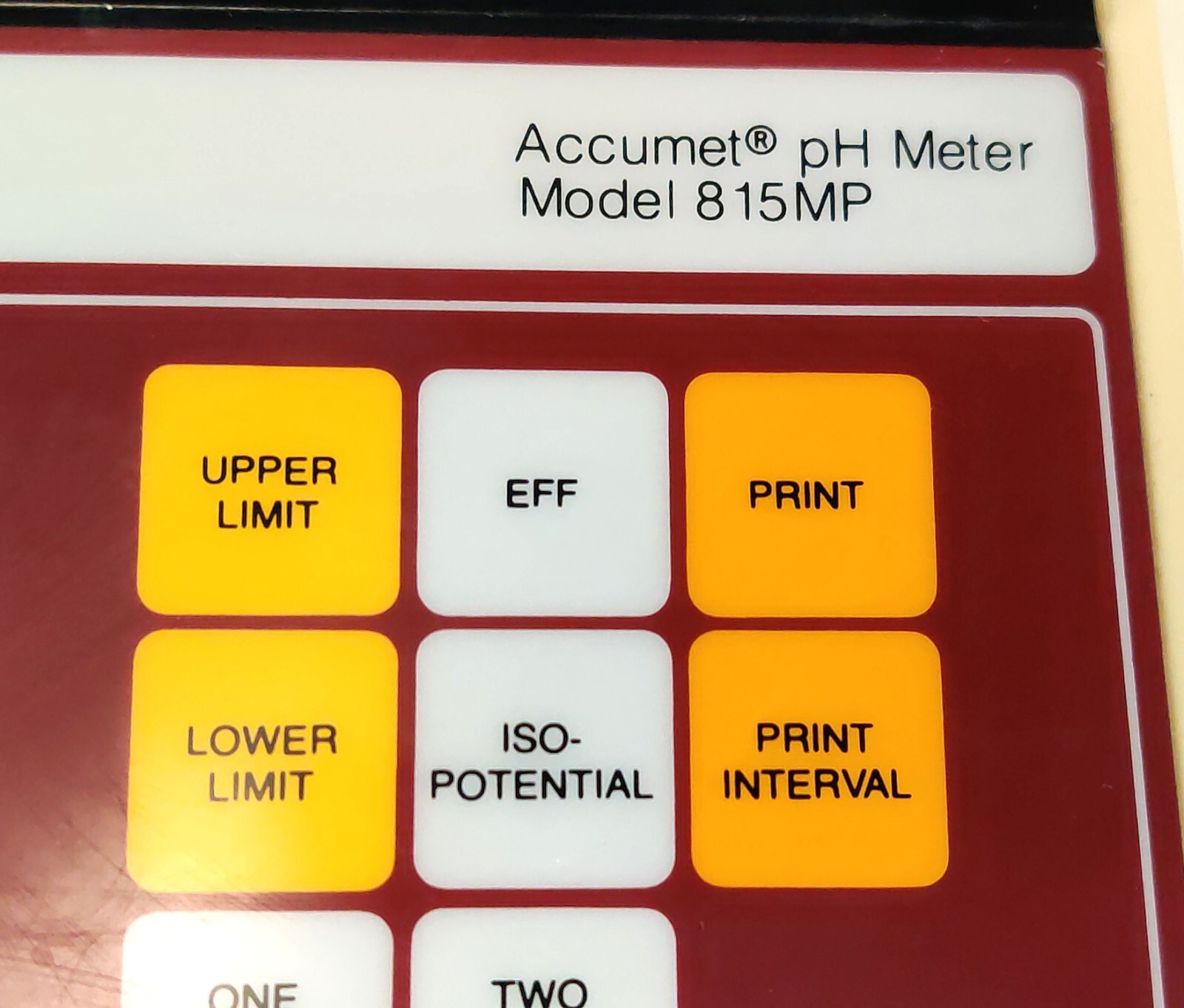 Allied Fisher Scientific 815MP Accumet pH Meter w Temperature and pH Probe