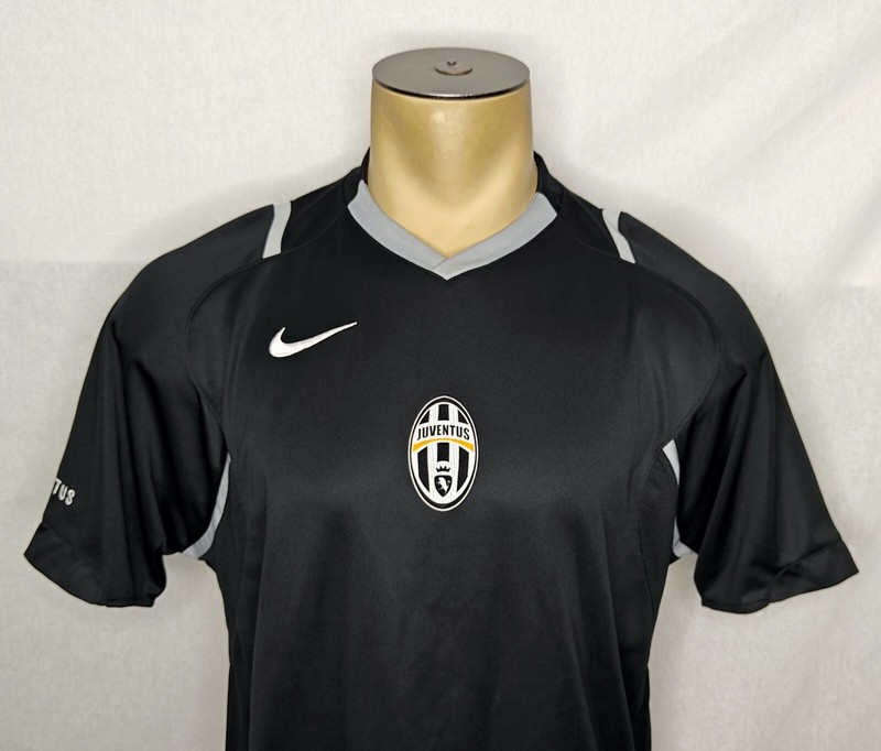 NIKE 00s Y2K Juventus down coat 刺繍 ロゴ Nike Juventus International Club Soccer Fan Jackets for sale