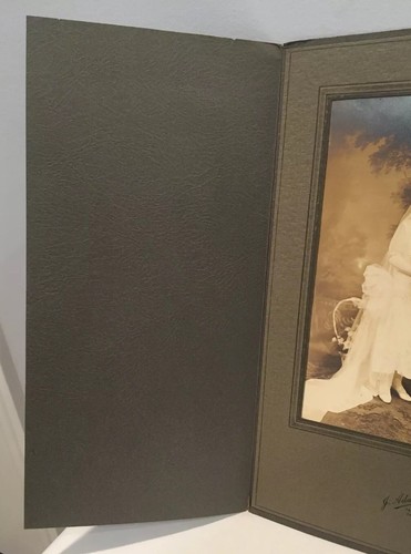 Antique Photo In Cabinet Card From Early 1900's Rare Excellent Condition 7of14