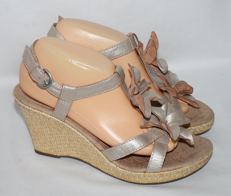 boc born concept wedge sandals