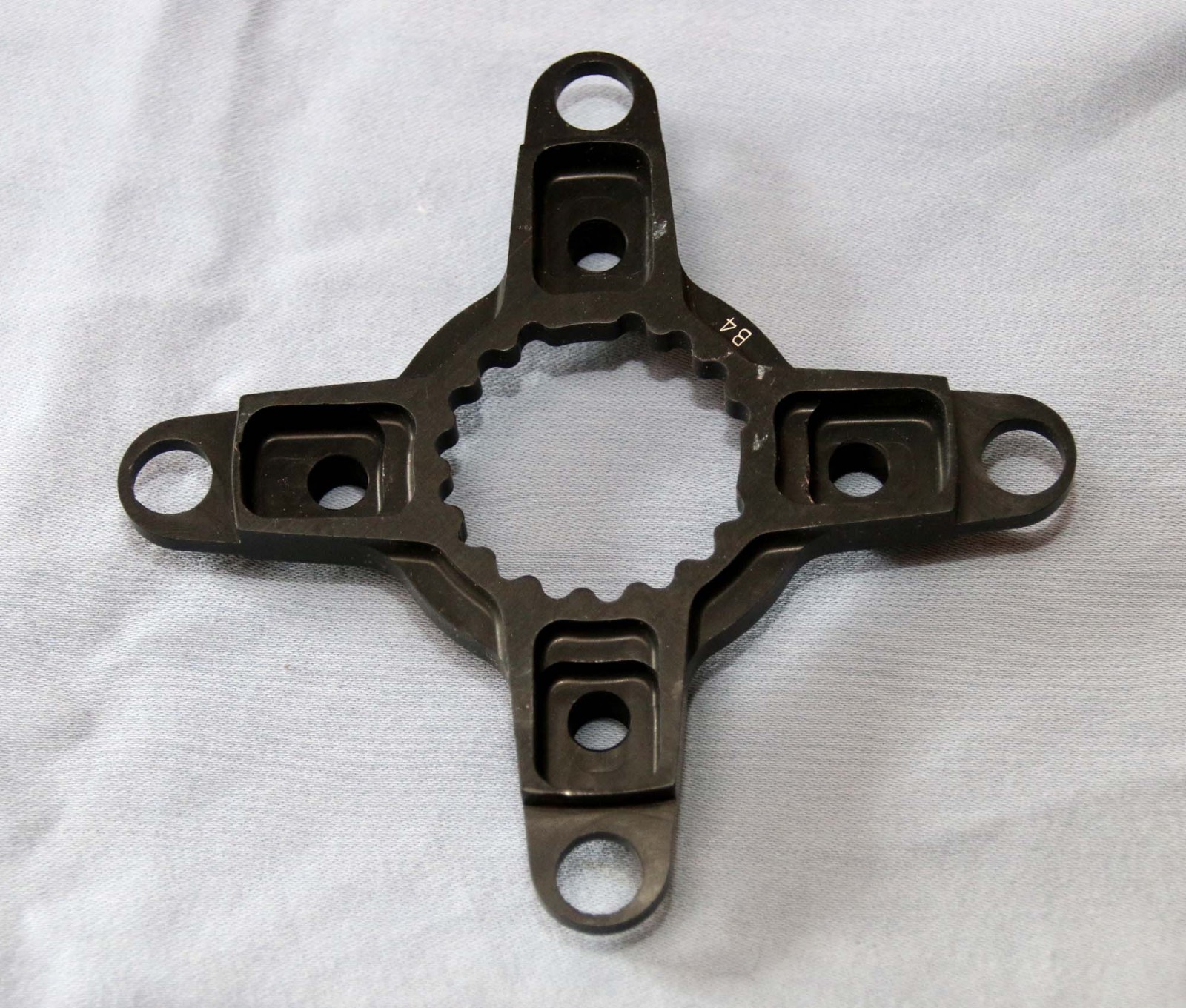 Cannondale Hollowgram Spider 104/64mm BCD 4 bolt Mountain