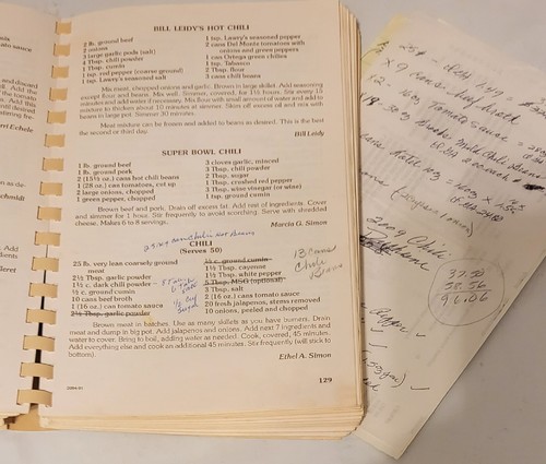 Harvest Between the Rivers Cookbook Portage Des Sioux, MO 1992 coupons notes