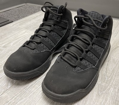 

Jordan Max Aura Triple Black от Big Kid (AQ9214 001) —, Черный