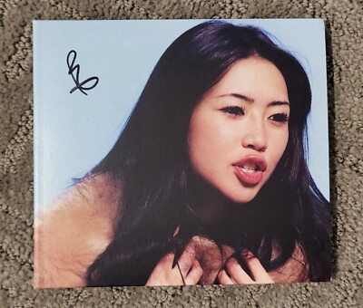 Beabadoobee This Is How Tomorrow Moves SIGNED Autographed Blue Vinyl LP
