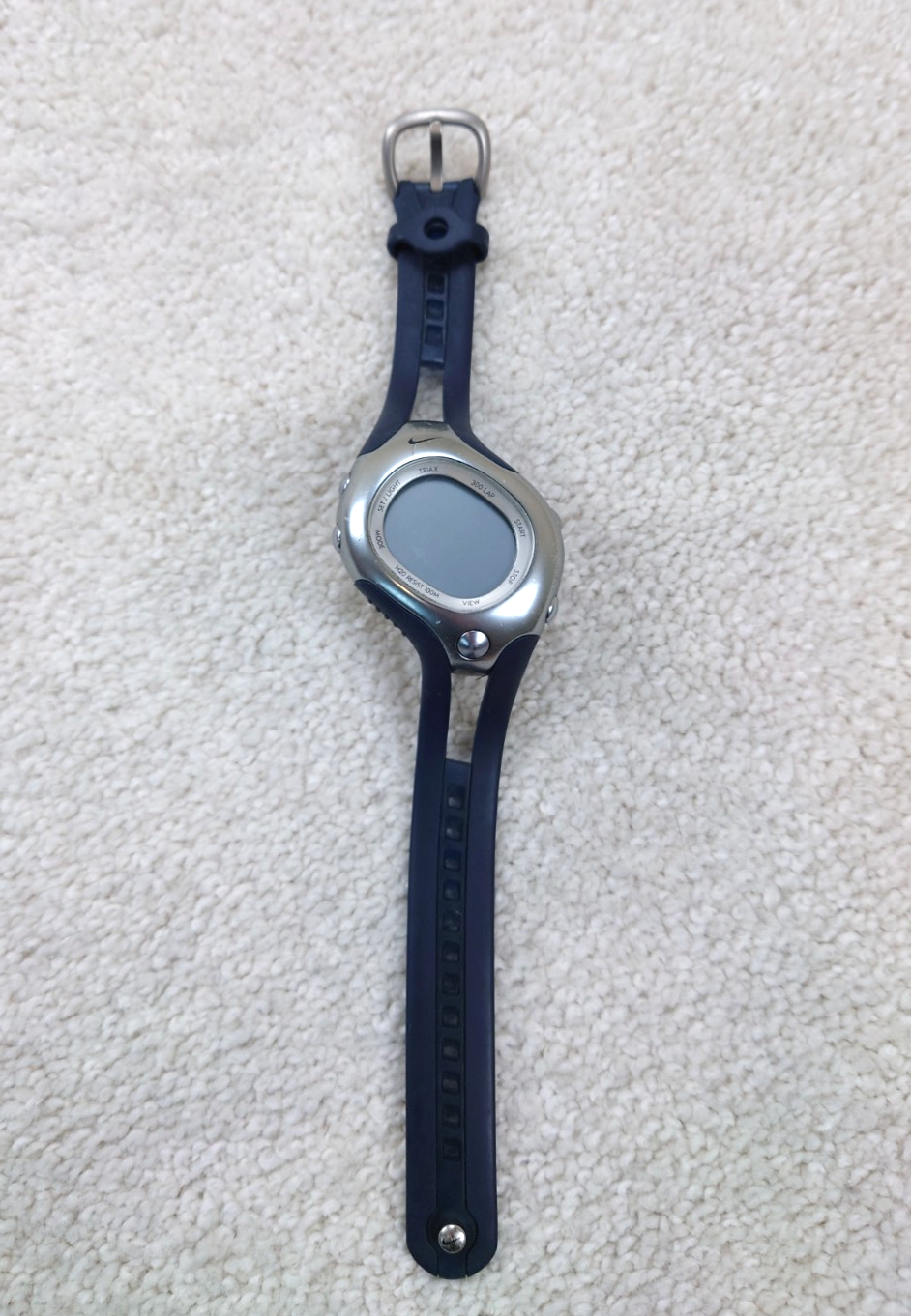 NIKE TRIAX SPEED300 NIKEWATCH y2k ナイキ Nike Triax Watch: The Swoosh's Perfectly Off-Kilter