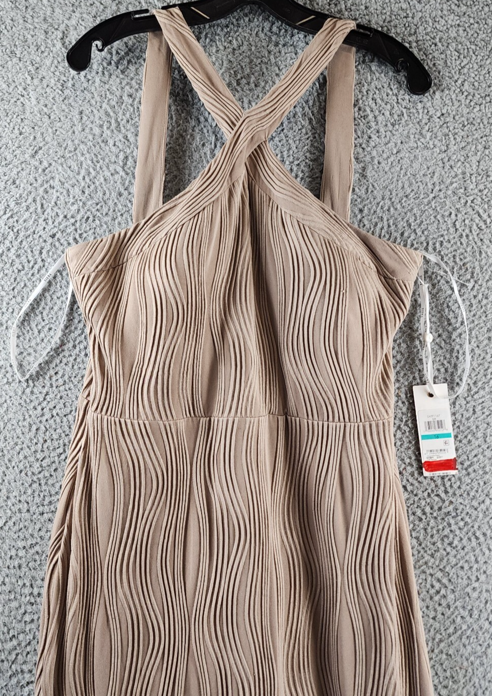 Siena Wavy-Texture Sleeveless Maxi Dress Women's 16 Taupe V-Neck Zip Closure~ - Picture 4 of 14