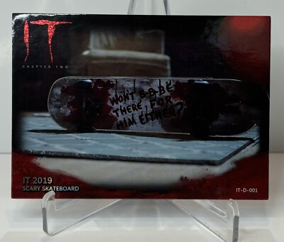 WARNER BROS WB IT 2019 CHAPTER TWO SCARY SKATEBOARD RED HOLO FOIL CARD PENNYWISE