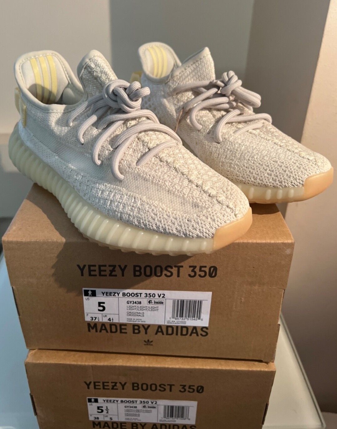 adidas yeezy boost 350 v2 marathon