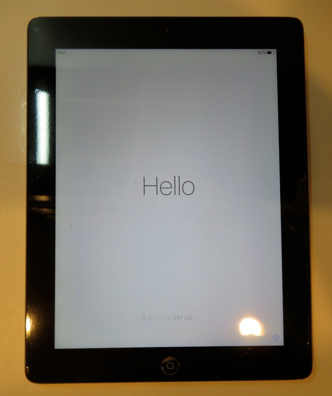 Generation 3 (early 2012) iPad, Wi-Fi, 9.7 inch screen