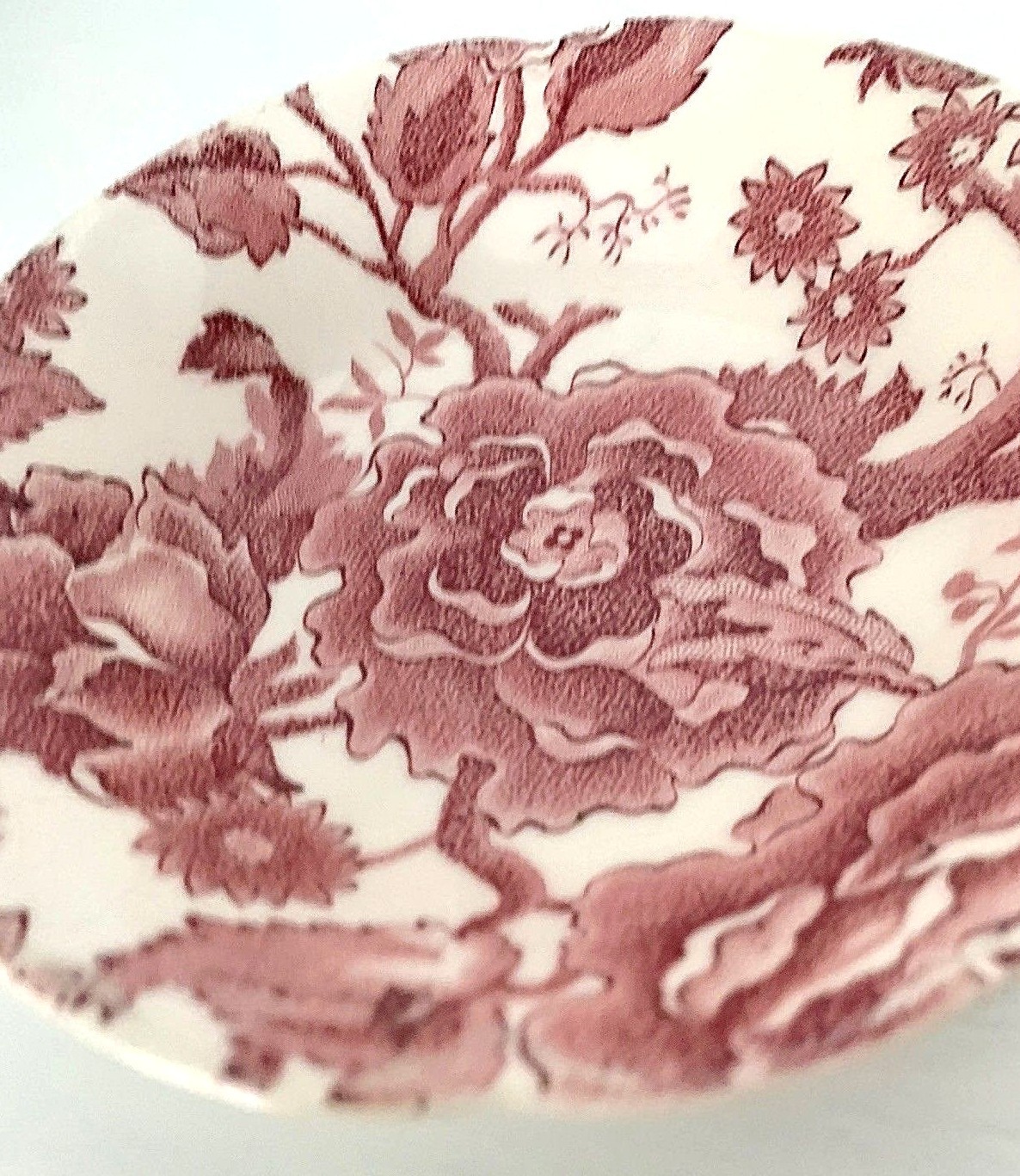 Vintage Johnson Brothers Red English Chippendale Fruit/Berry Bowl,