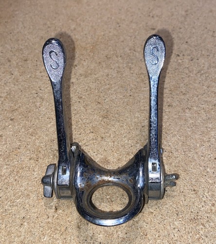 ク*ク様 70s Schwinn スピードメーター 黒 #シュウィン #ローチャ ク*ク様 70s Schwinn スピードメーター 黒 #シュウィン