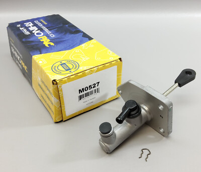 Brand New AMS Automotive M0527 Clutch Master Cylinder Fits 05-10 Sportage Tucson