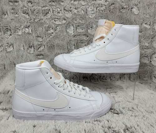 送関込 Nike Blazer Mid 77 Vintage 選べる3色 22~30㎝ 送関込 Nike Blazer Mid 77 Vintage 選べる3色 22~30㎝ (Nike