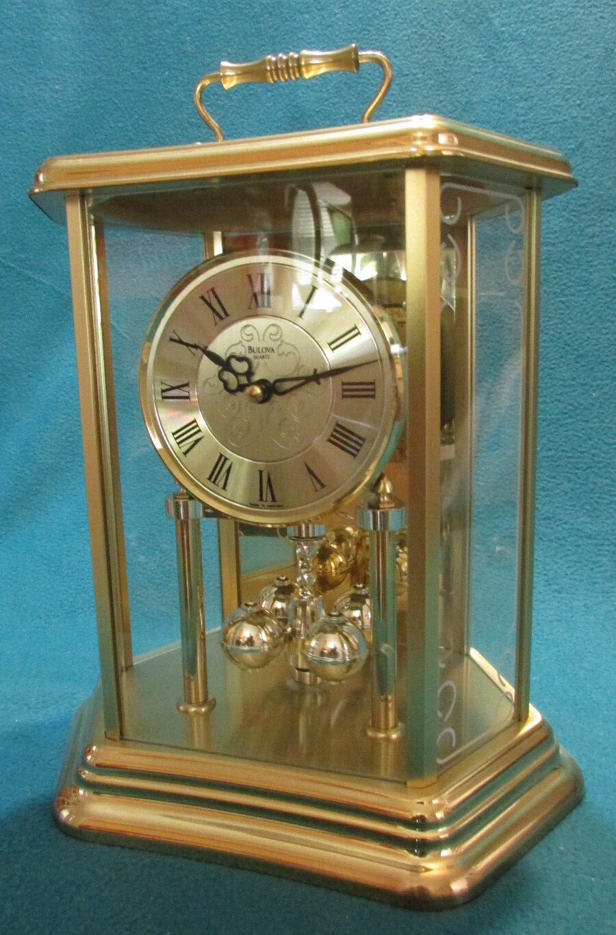 Vintage Bulova Mantel Clock