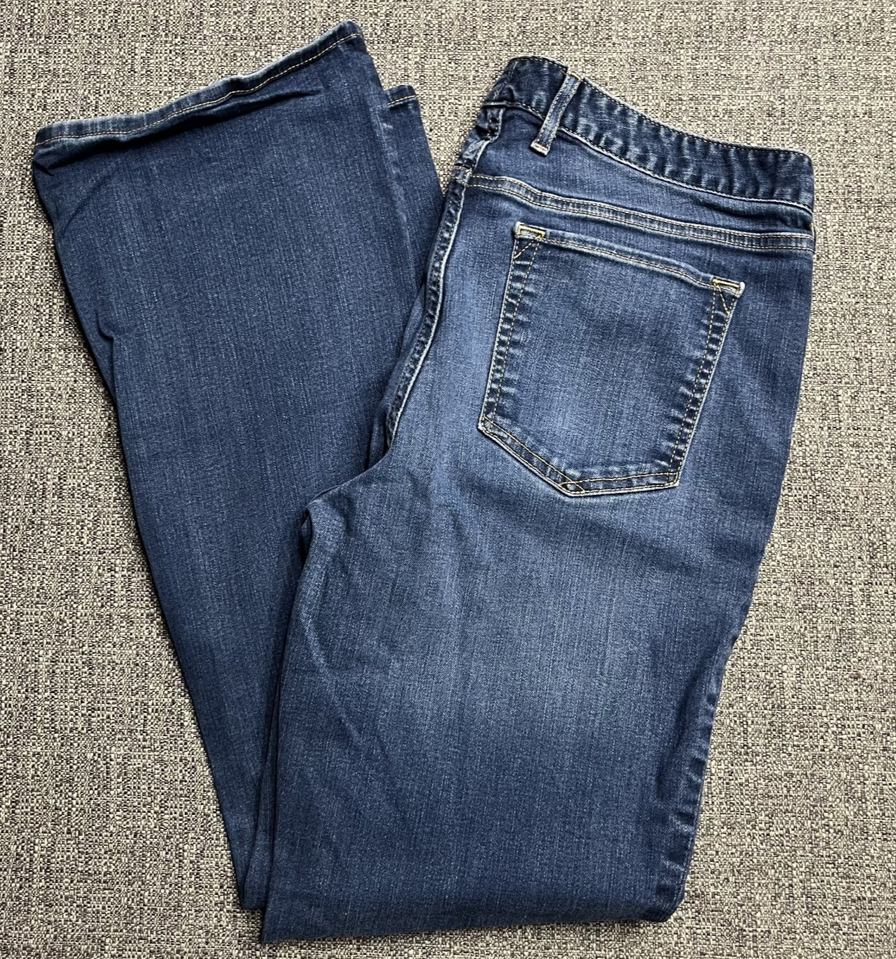 Eddie Bauer Jeans Womens 14 Truly Straigt Boot Cut Blue Denim Pockets Belted