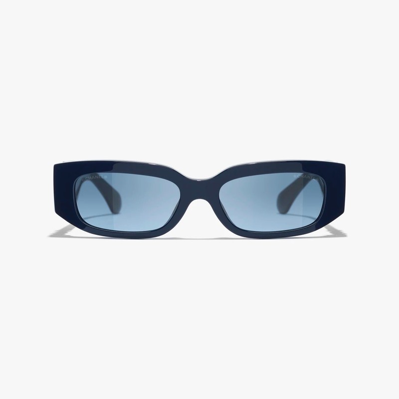 Chanel Dark Blue Oval Sunglasses CHANEL 5544 53mm New w/Box Men