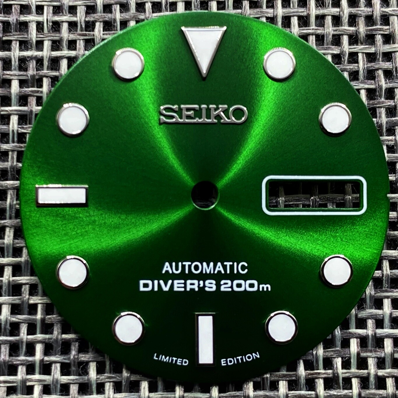 New SUB DIVERS DAY DATE LIMITED GREEN DIAL FOR SEIKO NH36