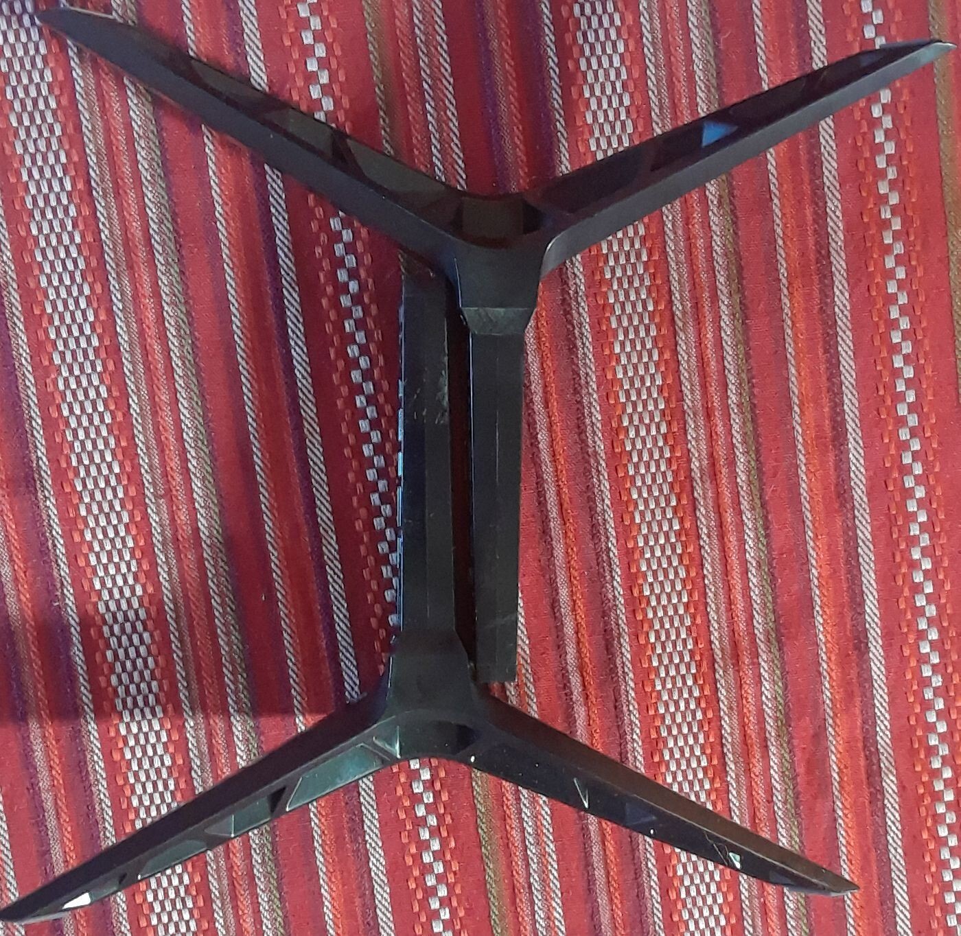 D40f-g9 D40fg9 V405g9 Screws