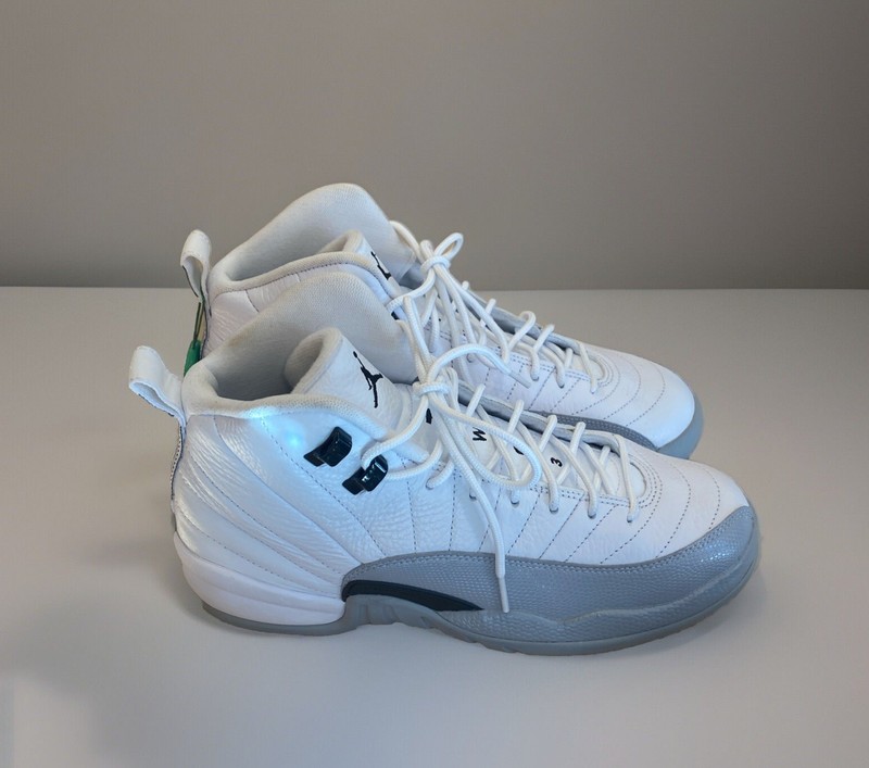 2158) Nike Air Jordan 12 XII Retro GS Wolf Grey “Barons” 510815-108 Youth Size 8