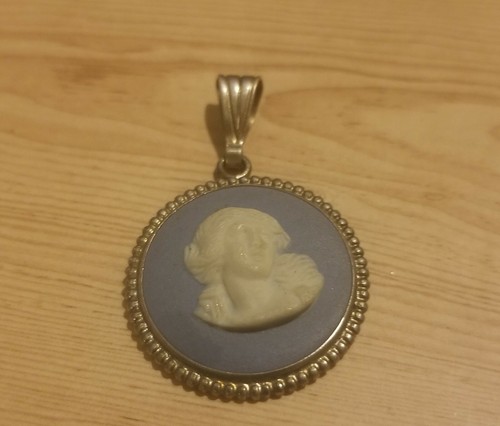 1977 Queen Elizabeth' II silver jubilee