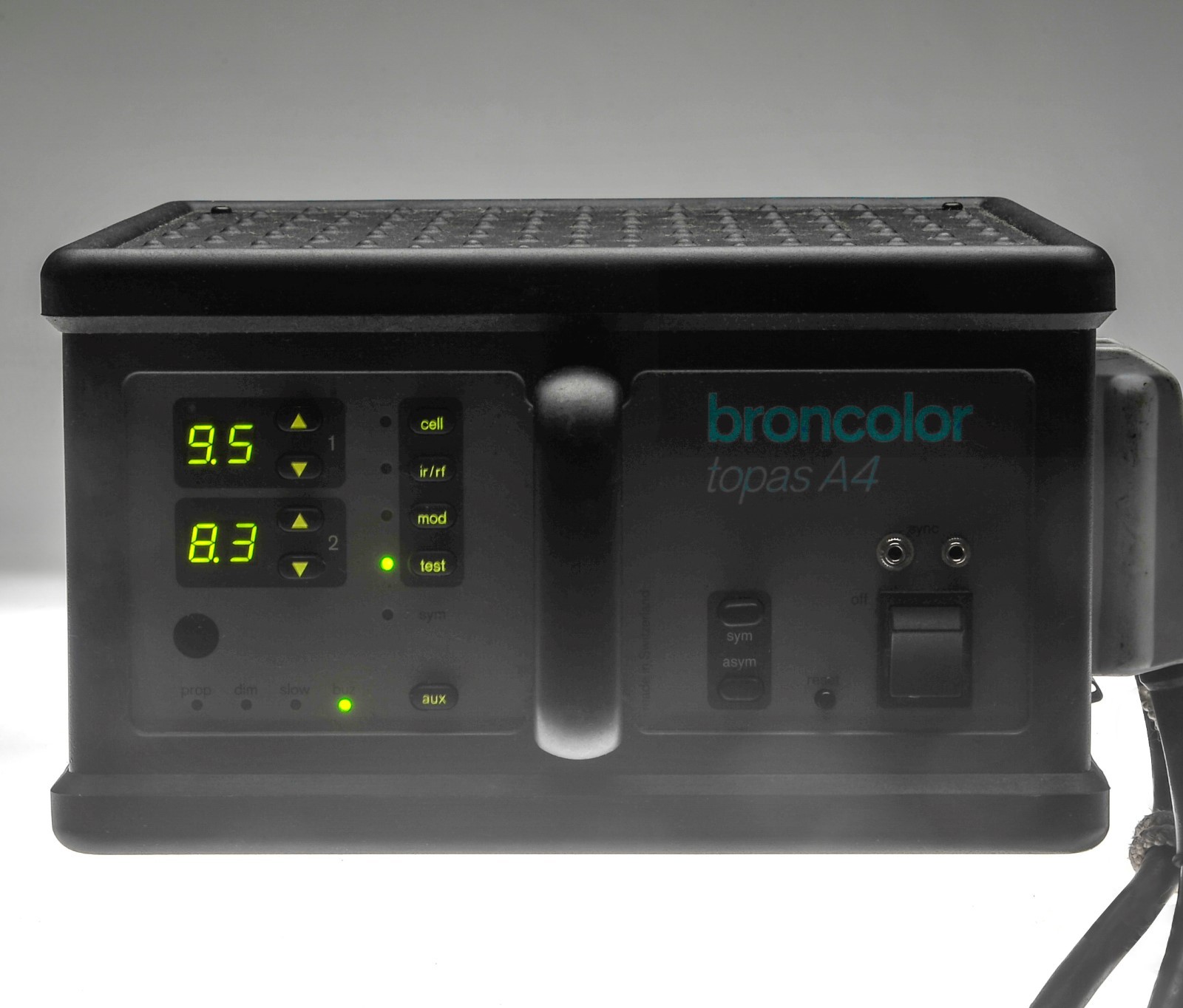 Broncolor Topas A4 3200ws Bi-Voltage Professional Studio Power Pack w/Power Cord