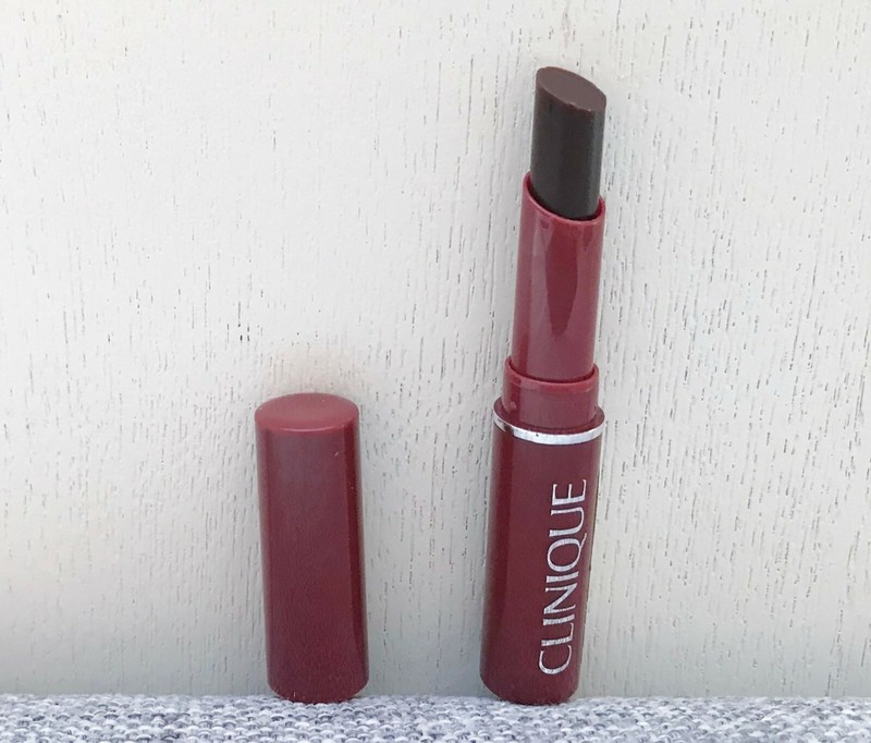 Clinique almost lipstick black honey. Помада clinique black honey. Clinique black honey lipstick. Помада clinique black honey. Аналог помады black honey.