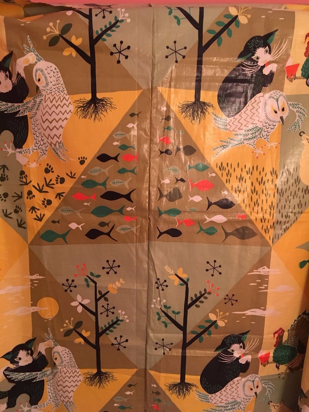 Vintage Owl and the Pussycat Fabric, Everfast Cotton Chintz. Excellent Condition